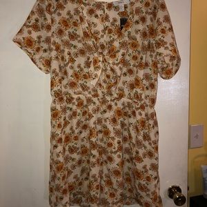 NWT Forever 21 Floral Romper 3x